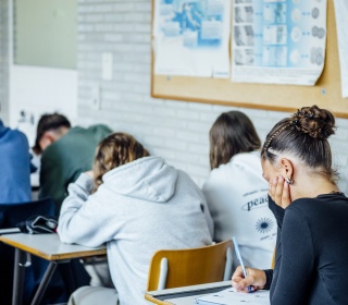 Wanneer straffen niet meer werkt: hoe doorbreek je een negatieve klasdynamiek?