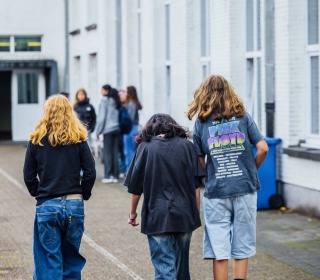 Handen en ogen tekort tijdens de speeltijd